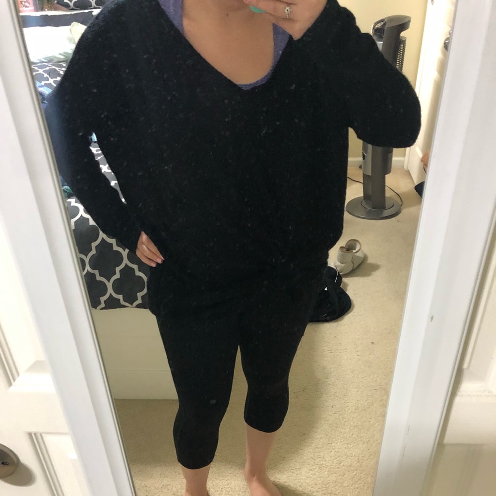 Piko sweater top